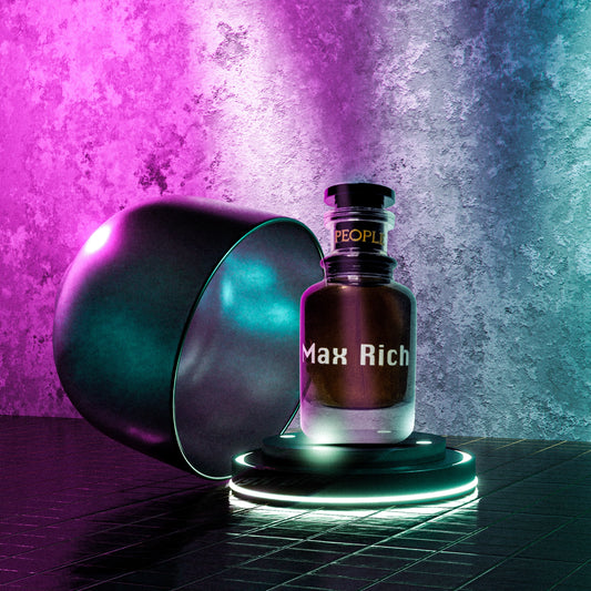 MAX RICH – A String of Smoke and Seduction